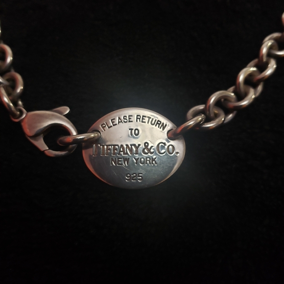 Authentic Tiffany & Co Oval Tag Necklace - Picture 2 of 6